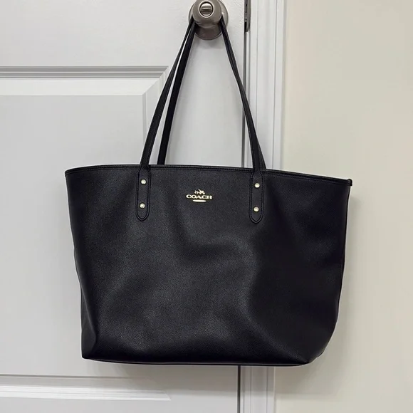 Coach City Black Leather Tote - Picture 2 of 10